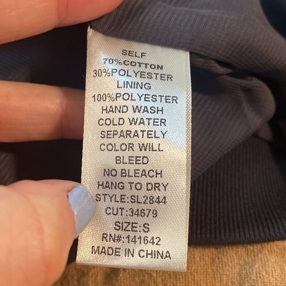 NWT She + Sky Black “Silky” Zip Up Jacket Size Small - Picture 8 of 8